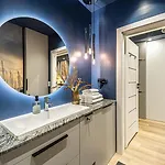 Ii - Z Widokiem Na Jezioro I Park Appartement