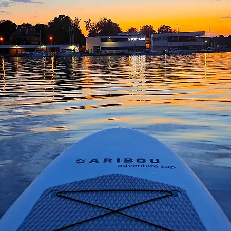 Ii - Z Widokiem Na Jezioro I Park